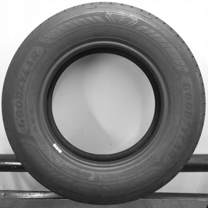 Шина летняя Goodyear EfficientGrip Cargo 2 205/75R16 113 т усилитель (C), фото 9