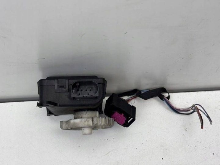 МОТОРЧИК ВЕНТИЛЯТОРА ПЕЧКИ VW POLO IV 0132801202 NR100, фото 2