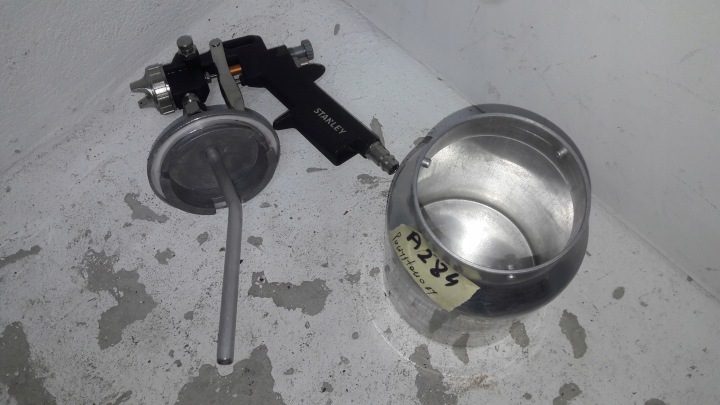 Пистолет покрасочный Stanley 151093XSTN нижний металлический бак 1L,, фото 5