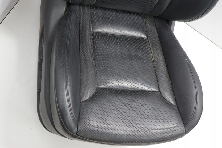 Hyundai I40 универсал сиденья диван обшивки с подогревом вентилируемые, фото 5