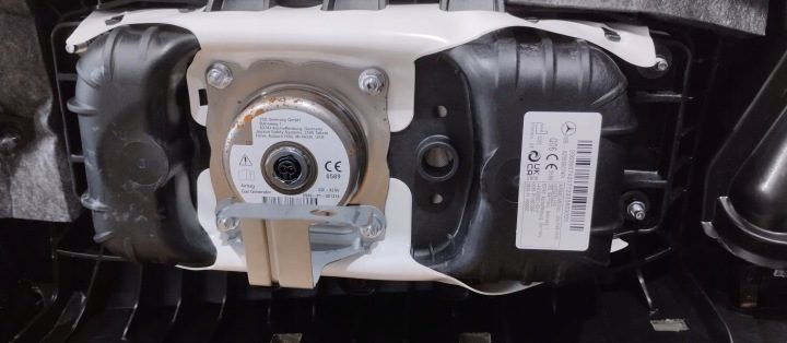 ПАНЕЛЬ КОНСОЛЬ ПОДУШКИ ОРИГИНАЛ MERCEDES C КЛАСС W206 23 г. AIRBAG ПОДУШКИ, фото 11