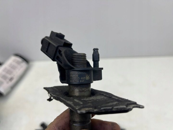 ФОРСУНКА КОМПЛЕКТ AUDI A4 B7 A6 C6 2.7 TDI 059130277AC 0445115039, фото 4