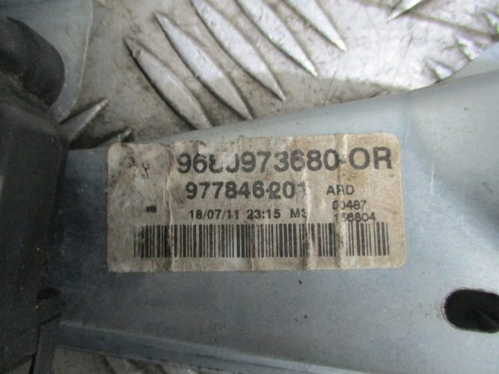 Стеклоподъемник правый передний Peugeot 307 SW 1.6 HDI 9681587380, фото 3