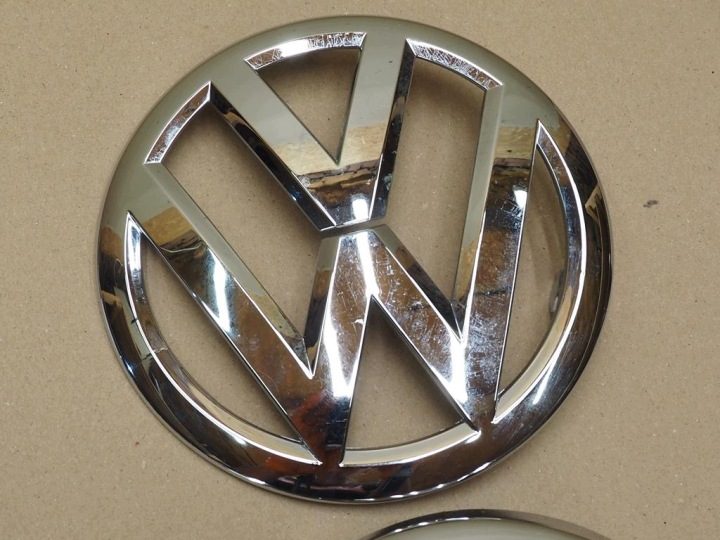 ЭМБЛЕМА ЗНАЧОК ПЕРЕДНИЙ 1S6853601B VW UP, фото 4
