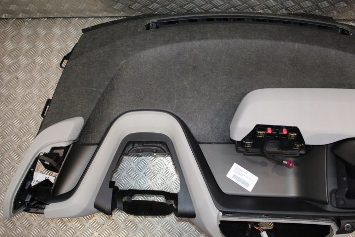 BMW i3 ТОРПЕДО КОНСОЛЬ RODZAJE ОРИГИНАЛ 9282685, фото 2