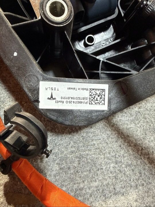ГНЕЗДО ПОРТ ЗАРЯДКИ БАТАРЕИ ШЛАНГИ 1490374-20-E TESLA MODEL 3 МОДЕЛЬ Y, фото 6