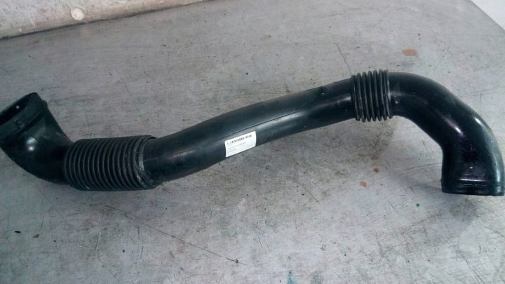 Трубка воздушного фильтра Citroen C5 III X7 1.6HDI 9648635480, фото 2