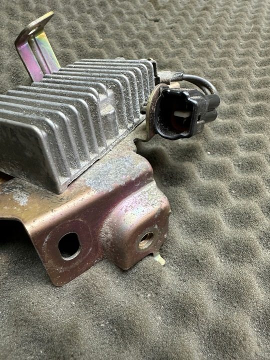 23080-31020 РЕЗИСТОР ТОПЛИВНОГО НАСОСА LEXUS TOYOTA 2308031020, фото 3