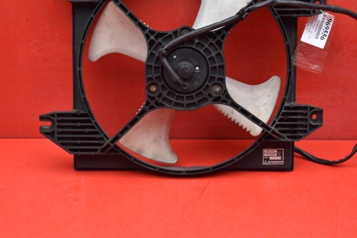 Вентилятор MR270403 Mitsubishi Galant 8 VIII 2.0 16V 137 л.с. 00-06, фото 6
