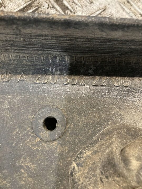 Крепление заднего редуктора MERCEDES-BENZ SL (R230) 2303522206 5.0L, фото 3