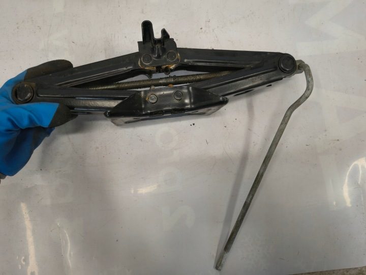 Домкрат колеса FORD FOCUS MK4, фото 6