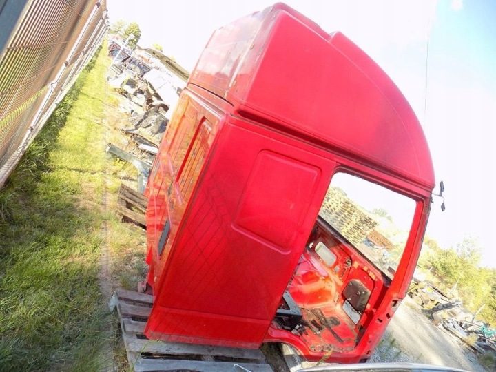 IVECO STRALIS 450 E5 2007 г. КАБИНА, фото 5