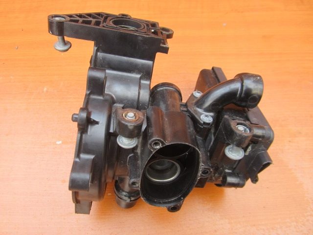 VW 1.8 2.0 TSI TFSI КОРПУС ТЕРМОСТАТА 06L121111H 06L121111J N M электрика, фото 7