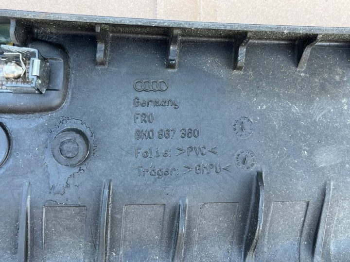 В сборе плафон освещения салона Audi A4 B7 Кабриолет 8H0867360, фото 3