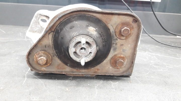 Подушка двигателя Daewoo Nubira I 1.6 97 г., фото 5
