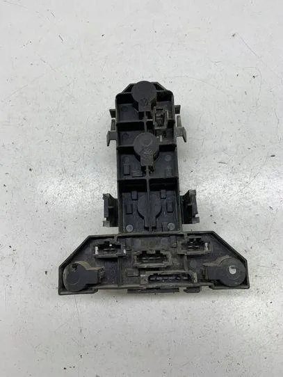 Контакты заднего фонаря VW GOLF IV VARIANT (1J5) 1J6945257 1.9L дизель 50 кВт 2002, фото 1
