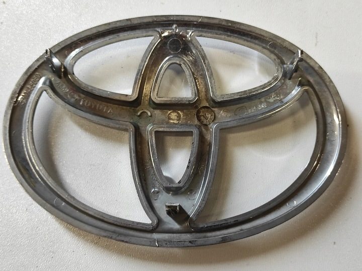 ЭМБЛЕМА ЛОГОТИП ЗНАЧОК TOYOTA AVENSIS III, фото 4