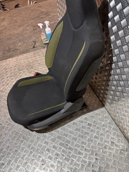 СИДЕНЬЕ ЛЕВОЕ ПЕРЕДНЕЕ UK ПОДУШКА TOYOTA AYGO II 14- 5B9, фото 2