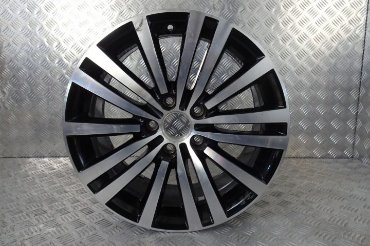 Литой диск Volkswagen OE 3AA601025G 7.0" x 17" 5x112 ET 47, фото 1