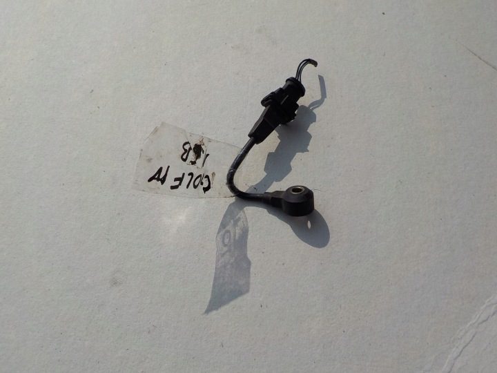 Датчик детонации VW Golf IV 1,6, фото 1