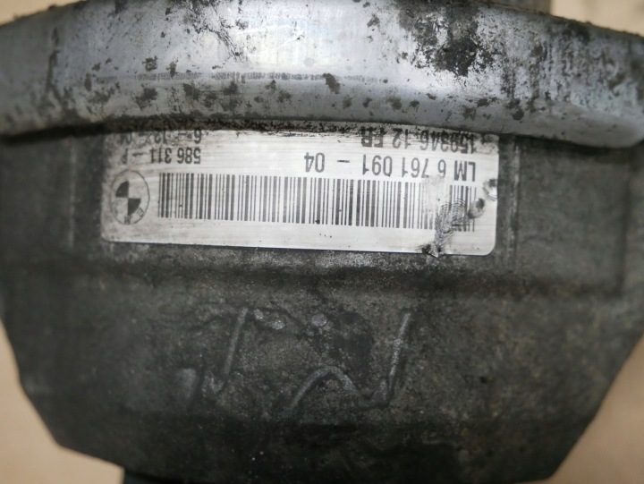 BMW E60 E61 E63 E64 M57N подушка двигателя левая 6761091, фото 4