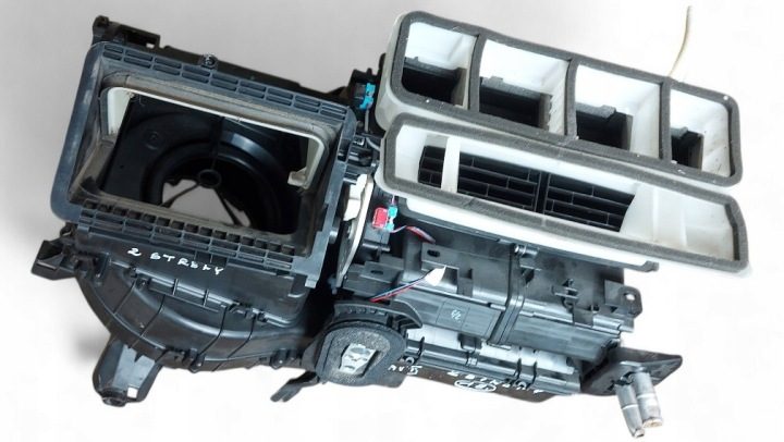 TOYOTA AURIS II 12-19 DWUSTREFOWA ОТОПИТЕЛЬ ИСПАРИТЕЛЬ КОНДИЦИОНЕРА ЕВРОПА, фото 1