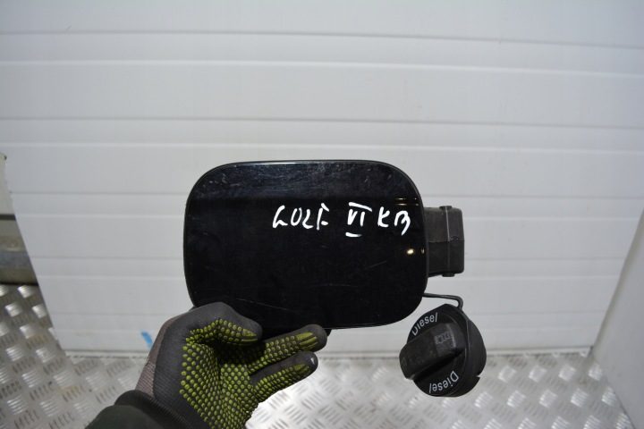VW Golf VI лючок горловины бензобака L041, фото 1