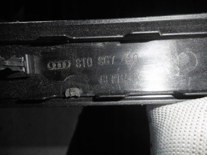 МОЛДИНГ ДЕКОРАТИВНЫЙ ДВЕРИ ПРАВЫЙ 8T0867410 AUDI A5 КУПЕ, фото 3
