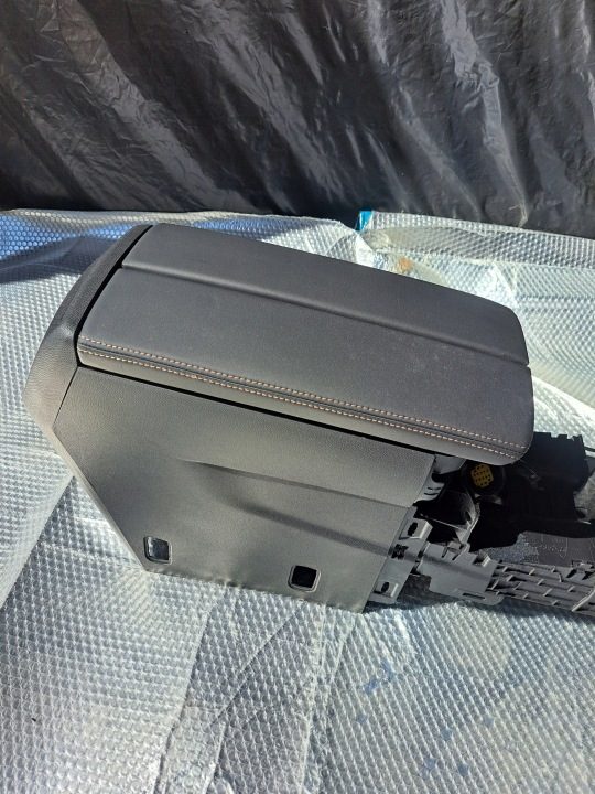Центральный тоннель Berlingo lV Rifter Combo, фото 2