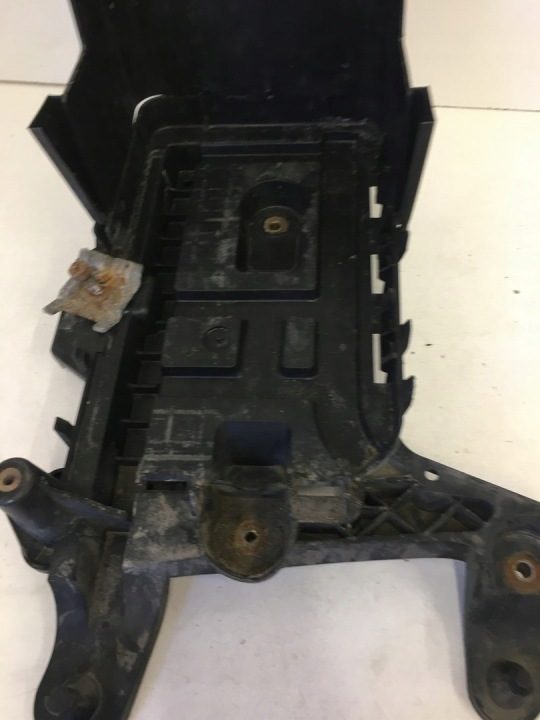 Площадка аккумулятора 1K0915333D Audi Q3 VW SKODA SEAT, фото 5