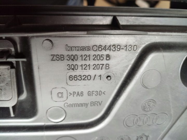 Комплект радиаторов усилитель балка Audi Q3 RS RSQ3 83A F3 2.5 83A805594F, фото 10