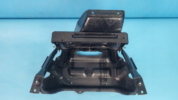 Mercedes EQA 250 21 г. корпус площадка аккумулятора A2436280400 A2436202200, фото 6