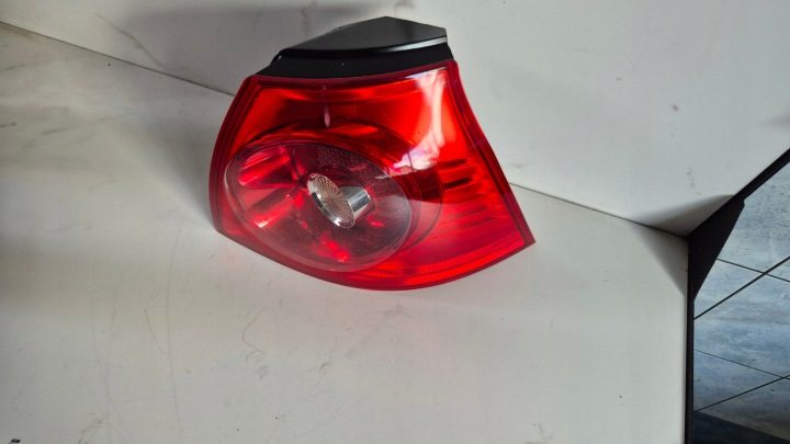 Фонарь правый задний VW GOLF V VARIANT (1K5) 1K6945096N 0.0L дизель 77 кВт 2005, фото 6