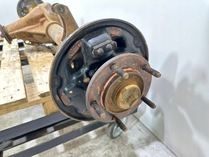 2005 Ford Transit Балка задняя с reduktorem, фото 2
