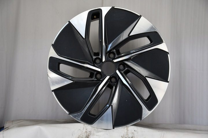 4× Литой диск Volkswagen OE 8.0" x 19" 5x112 ET 45, фото 1