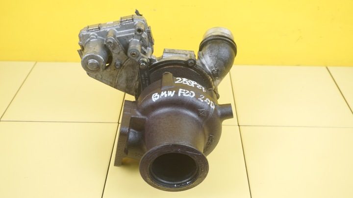 BMW 1 F20 F30 X3 2.0 дизель 14 г. 116 л.с. N47D20C турбина 8513122, фото 3
