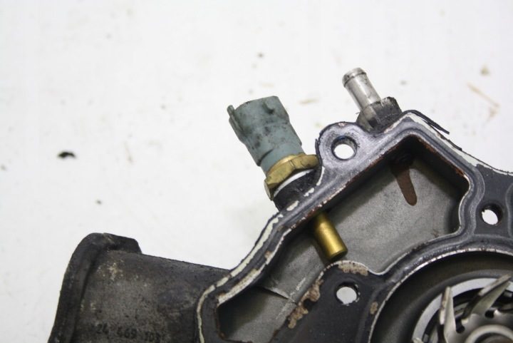 ПОМПА OPEL CORSA C 1,0 1,2 12V 24469103, фото 6