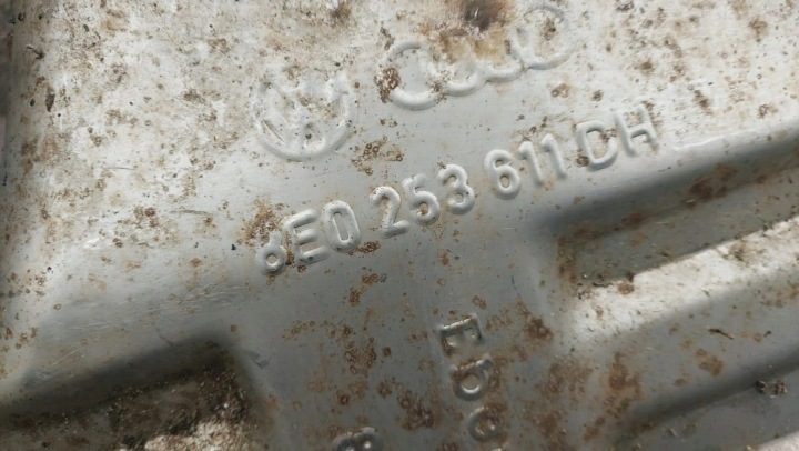 AUDI A4 B7 8E 2.7 TDI ГЛУШИТЕЛЬ 8E0253611DH 8E0253611DG, фото 10