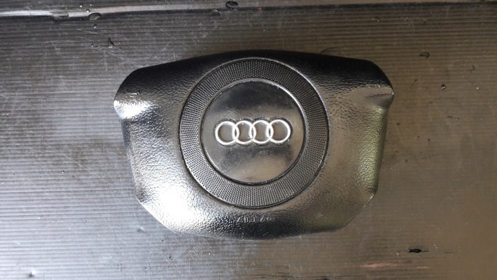 AUDI A4 B5 ПОДУШКА БЕЗОПАСНОСТИ ВОДИТЕЛЯ, фото 1