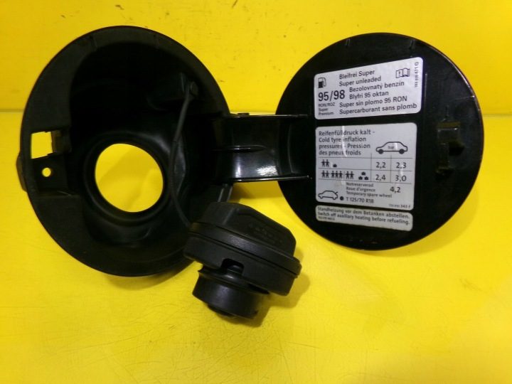 ЛЮЧОК ГОРЛОВИНЫ БЕНЗОБАКА КОД КРАСКА: LC9Z VOLKSWAGEN TOURAN 1T0809857 NR465, фото 10