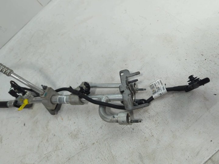 Трубка кондиционера Opel Astra L (2021 - 2026) 9848135680, фото 2