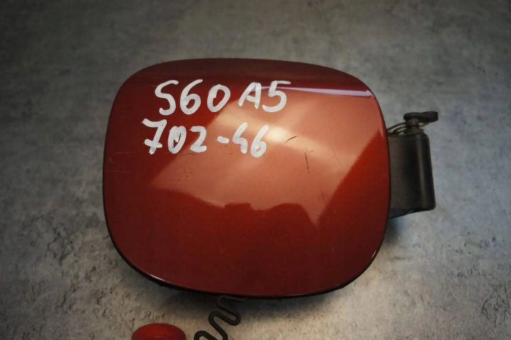 Лючок горловины бензобака крышка - Volvo S60 2 II (702-46) - 31335707, фото 2