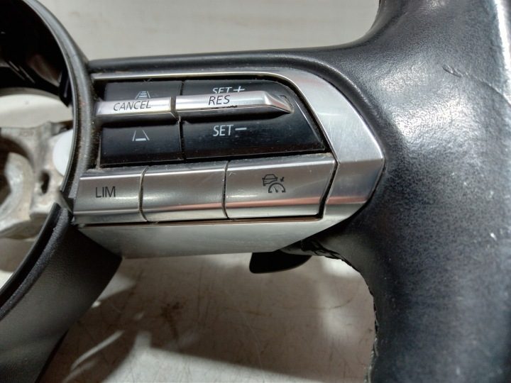 MAZDA MX-30 РУЛЬ, фото 3