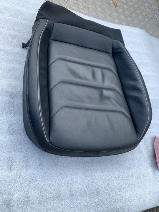 5NA881406M подушка сиденья кожа сиденья Правая сторона VW Tiguan 2016-22 В хорошем состоянии, фото 2
