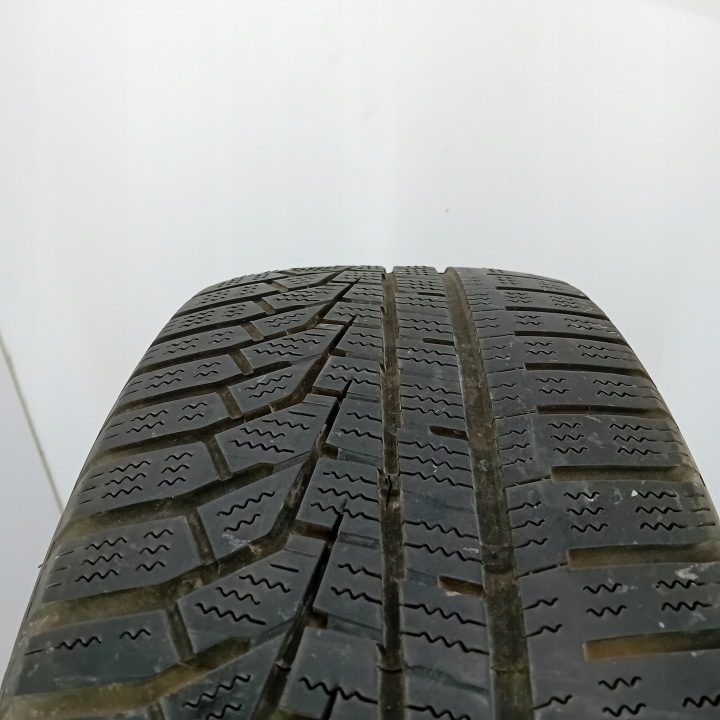 Шина зимняя Hankook Winter i*cept evo2 W320 205/60R16 92 H сцепление на снегу (3PMSF), фото 2