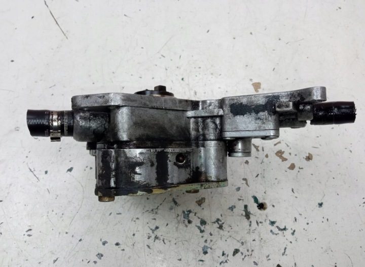 Насос вакуумный Volkswagen Passat, фото 3
