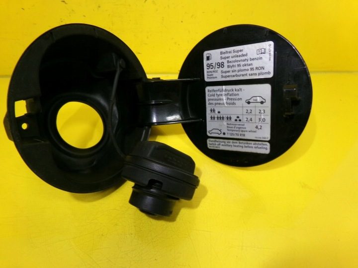 ЛЮЧОК ГОРЛОВИНЫ БЕНЗОБАКА КОД КРАСКА: LC9Z VOLKSWAGEN TOURAN 1T0809857 NR465, фото 9