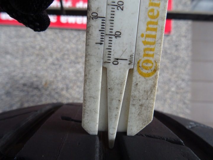 Шина летняя Continental ContiVanContact 100 195/65R15 95 т защита диска, фото 4