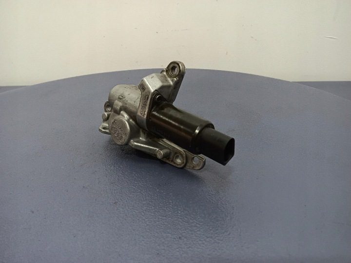 Audi A4 B6 2.0B ALT актуатор изменения фаз грм 06B103741D 22100202, фото 2