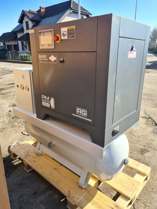 Компрессор масляный AG BASE 7 VSD TD 270 l 10 бар, фото 2